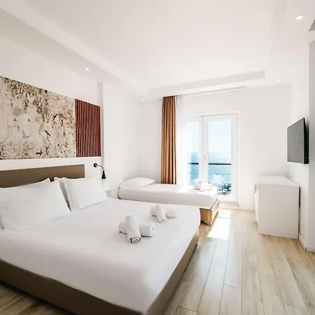 Helia Mare 4* Sarandë