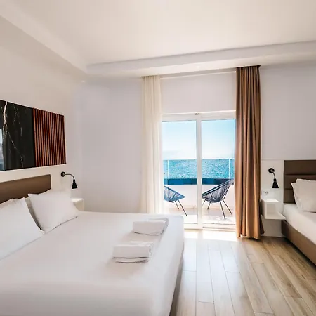 Helia Mare 4*