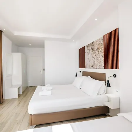 Helia Mare 4* Sarandë